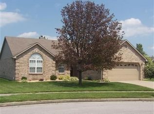 806 Royal Ridge Ct, Versailles, KY 40383