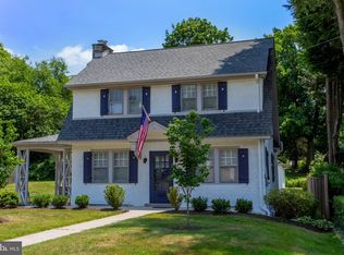 8307 Brookside Rd, Elkins Park, PA 19027