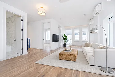 56 Frost Street, #1R