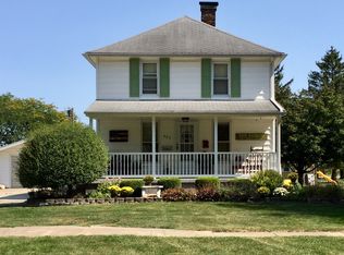 423 N Hartwell St, Gilman, IL 60938