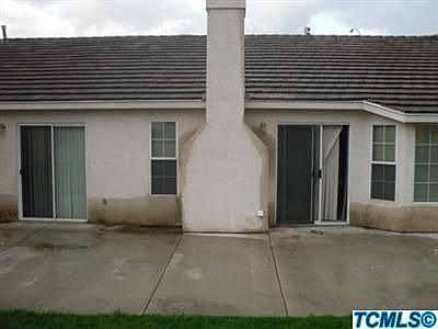 2nd image of 1417 E Davis Dr