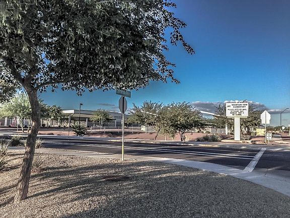 4th image of 18012 W Vogel Ave