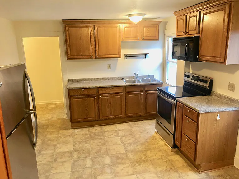 28 W Genesee St #3 — Photo 2