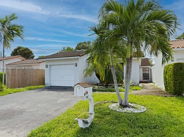 7126 SW 103rd Pl, Miami, FL 33173