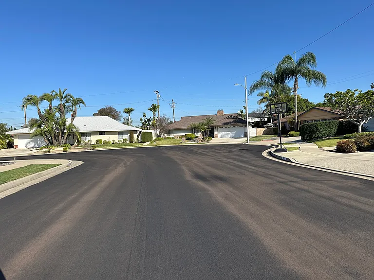 1826 Ranchero Way — Photo 3