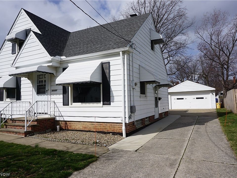 1st image of 30307 Mildred Dr