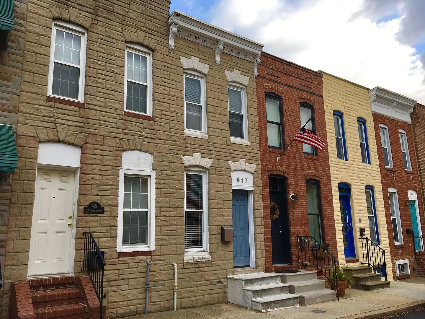 Charming 2BD/1BA Townhome in Canton, MD! — Photo 2