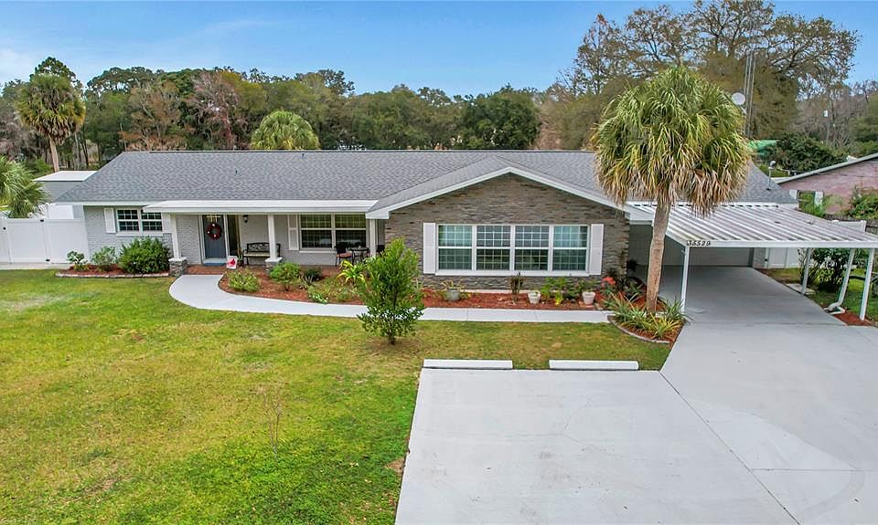 1st image of 35529 CRESCENT DRIVE