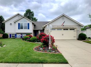 21 Field Crest Dr, Franklin, OH 45005