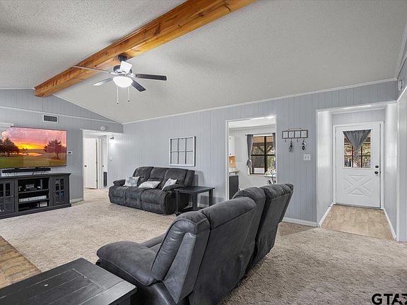 4th image of 509 Penny Ln