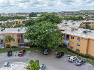4334 NW 9th Ave APT 8-2D, Deerfield Beach, FL 33064