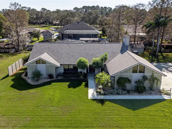 12430 Blue Heron Way, Leesburg, FL 34788