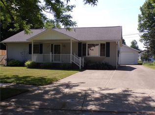 229 Riley Dr, Girard, PA 16417