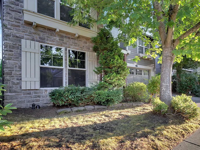 21114 NW Galice Ln — Photo 29