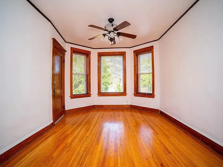 1438 N Central Park Ave #2 — Photo 4