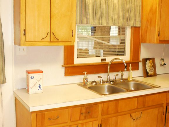 lots of cabinets