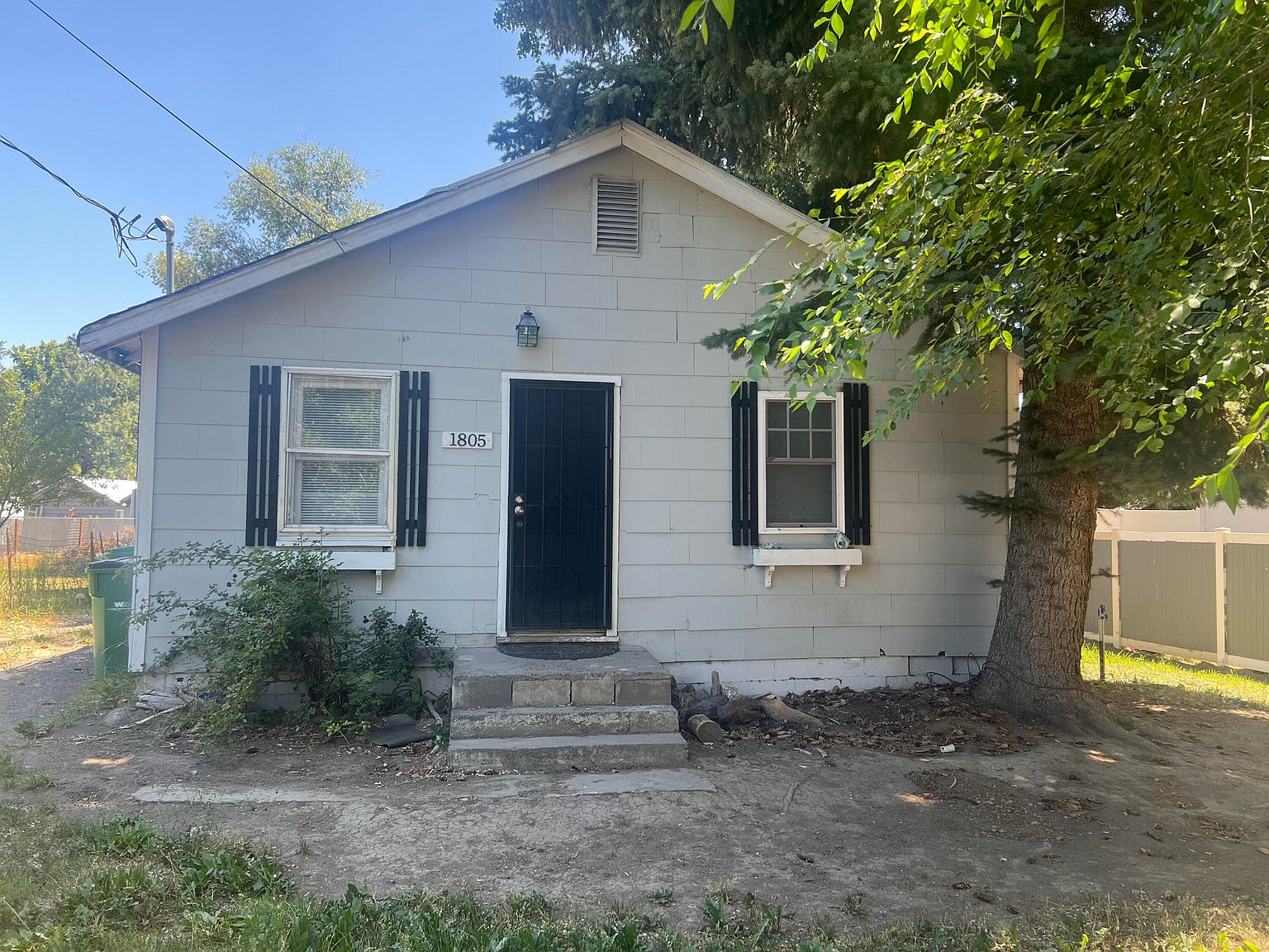 1805 Summers Ln, Klamath Falls, OR 97603 Zillow