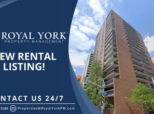 475 Laurier Ave W #1501, Ottawa, ON K1R 7X1
