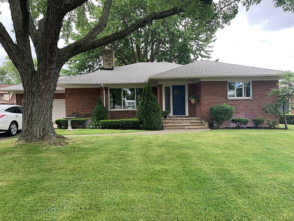 1st image of 1605 Sheridan Dr