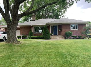 1605 Sheridan Dr, Buffalo, NY 14217