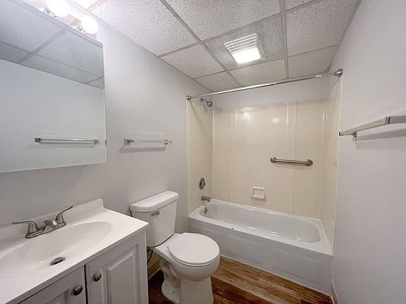 5th image of 2402 Marquette Rd APT 14