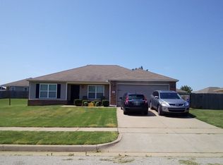 2613 W Charlotte St, Broken Arrow, OK 74011