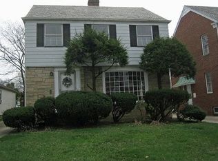 3934 Silsby Rd, University Heights, OH 44118