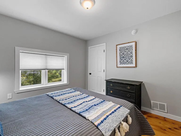 31 Water St #1 — Photo 45