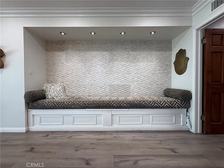 1174 E Ocean Blvd #10 — Photo 11
