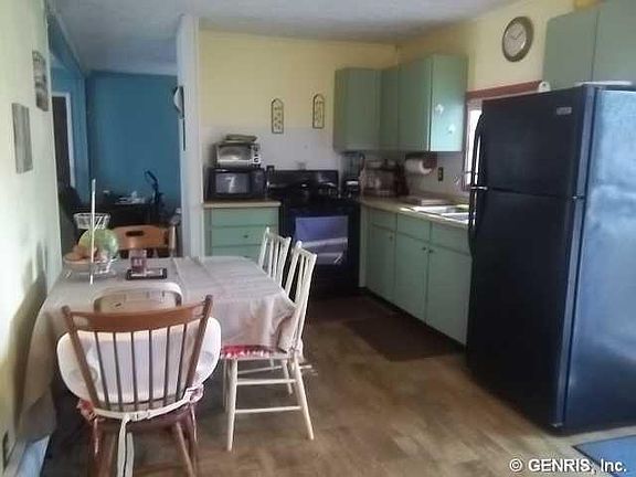 2nd image of 6 Oxford Pl
