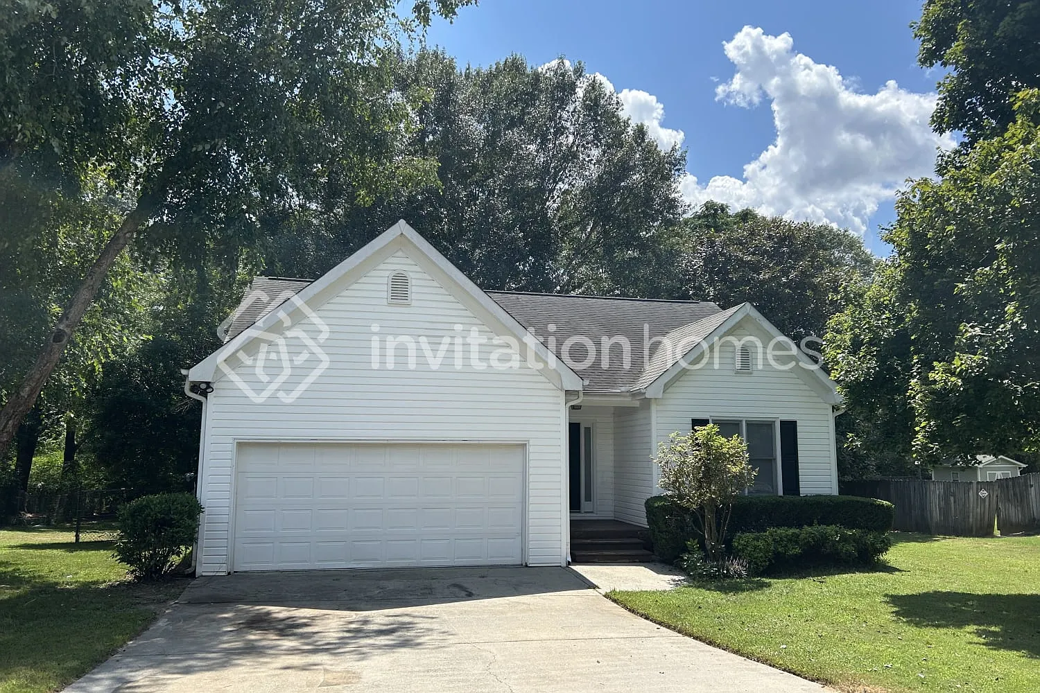 942 Century Oak Dr photo 1
