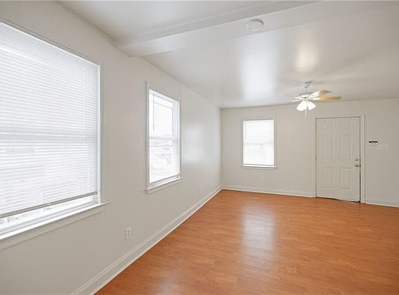 2nd image of 6218 Vermillion Blvd