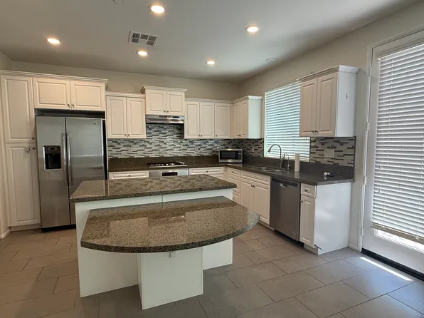 506 Moonlight Dr, San Marcos, CA 92069