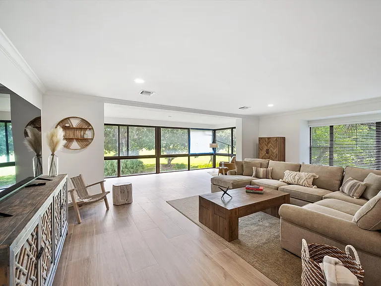 2810 Polo Island Dr #C203 — Photo 11