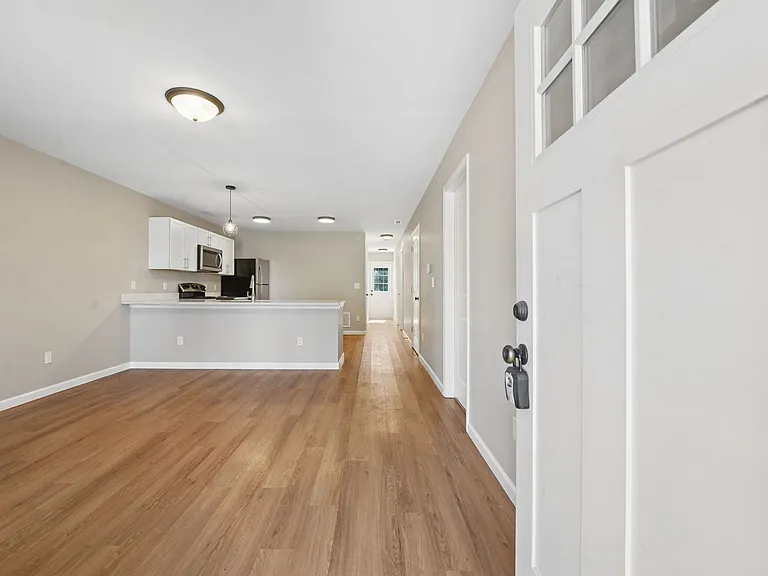 1282 Lockbourne Rd #B — Photo 9