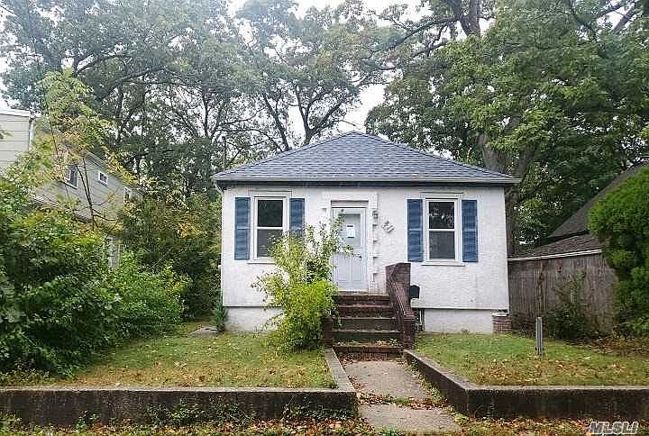 1st image of 41 Hawthorne St