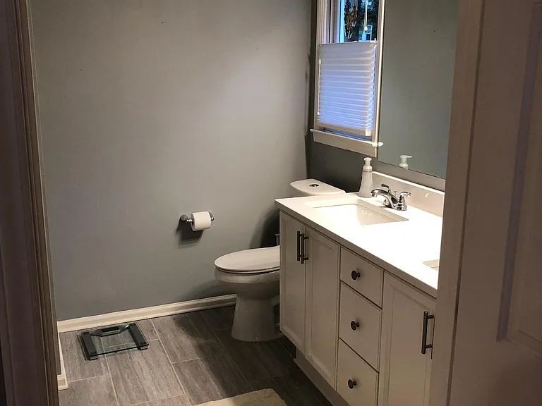 96 Lakeshore Dr — Photo 15