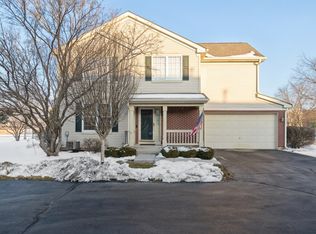 6 Bitter Spring Ct, Algonquin, IL 60102