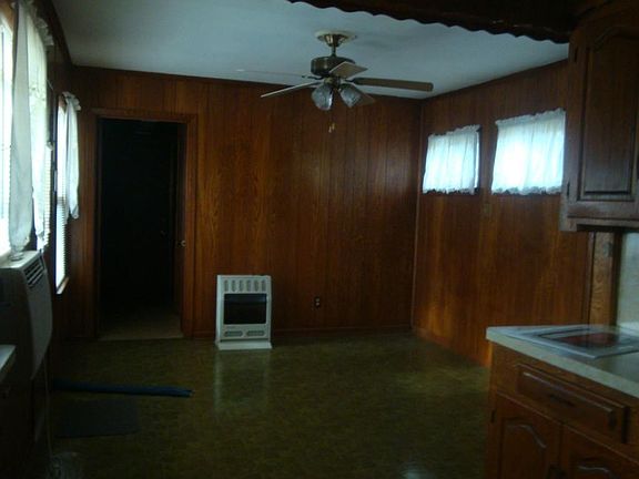 5th image of 1801 Wilkinson Rd