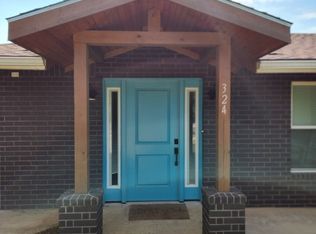 324 N Church St, Pilot Point, TX 76258