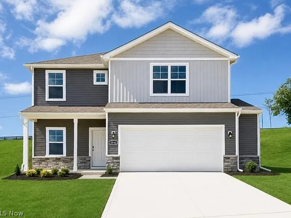 3846 Leasure Farms Dr, Zanesville, OH 43701