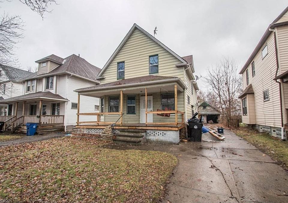 1st image of 2031 W 83rd St