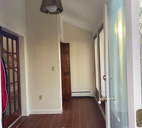 Entrance/Mudroom