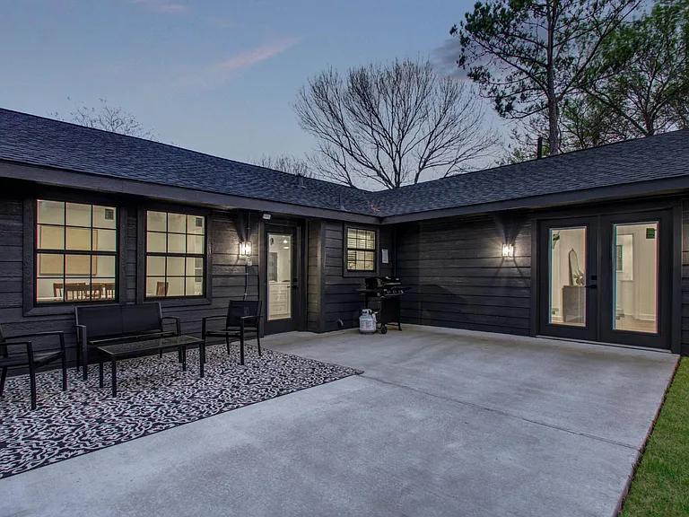 8314 Greenbush St — Photo 31
