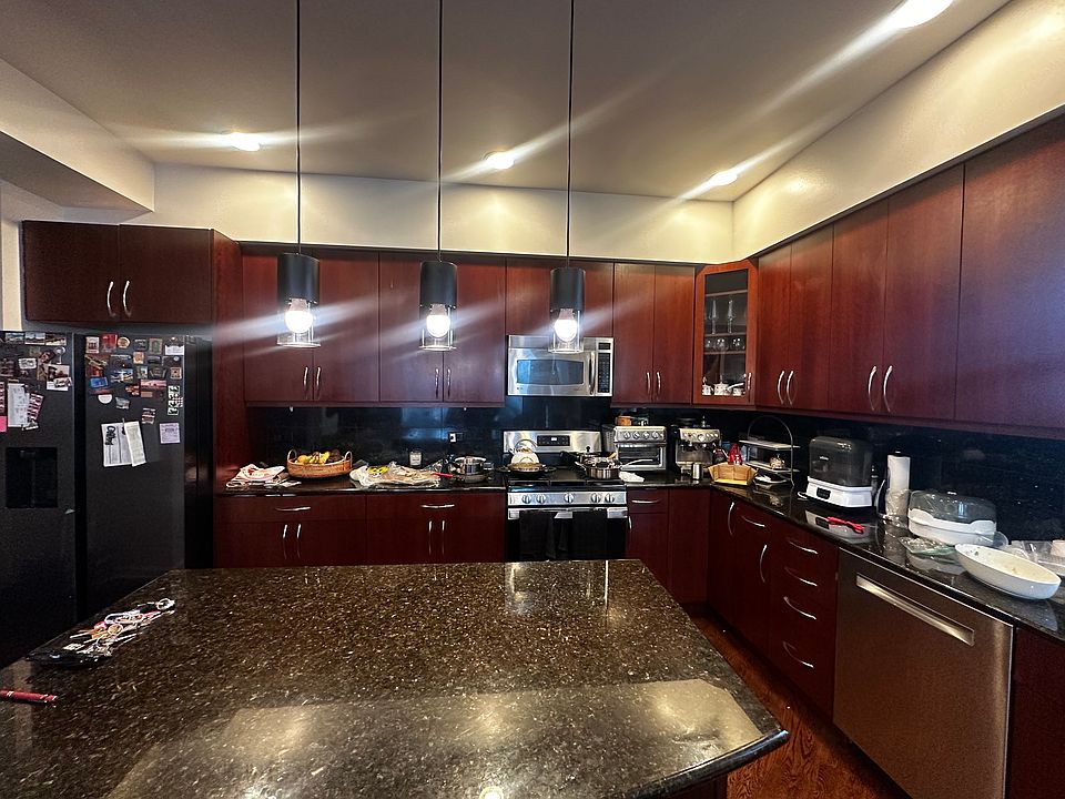 1st image of 4800 S Saint Lawrence Ave #3