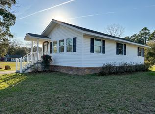 131 Eagle Point Rd, Cross, SC 29436