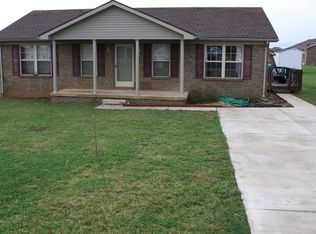 102 Rogers Ct, Bardstown, KY 40004