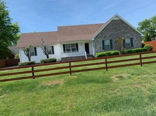 106 Camden Ct, Murfreesboro, TN 37128