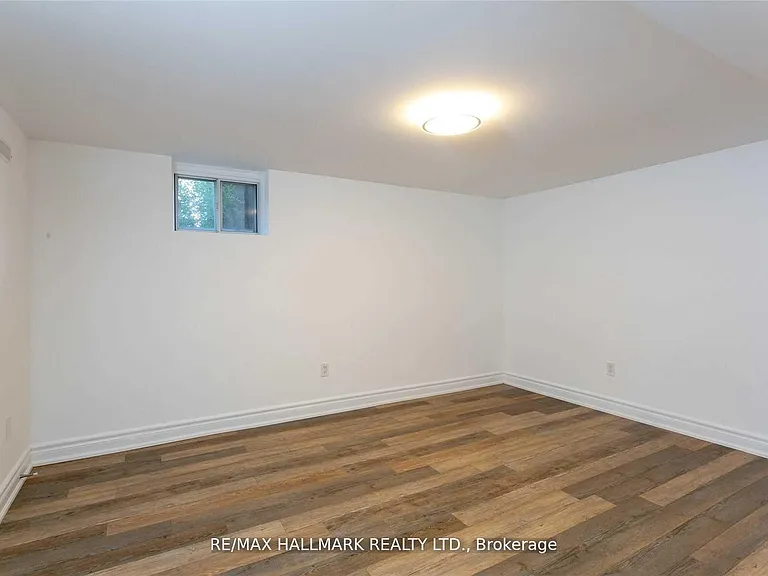 56 Courton Dr — Photo 9
