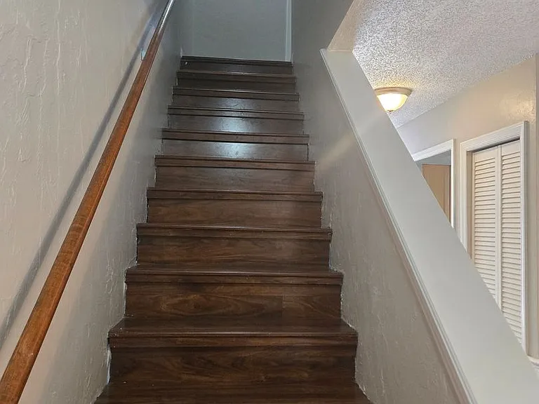 4503 NW 41st Pl — Photo 19